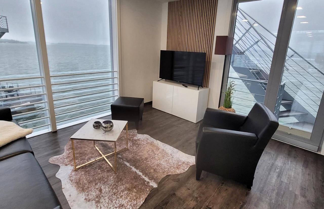 Schwimmendes Ferienhaus Sky Elsterheide Ngoại thất bức ảnh