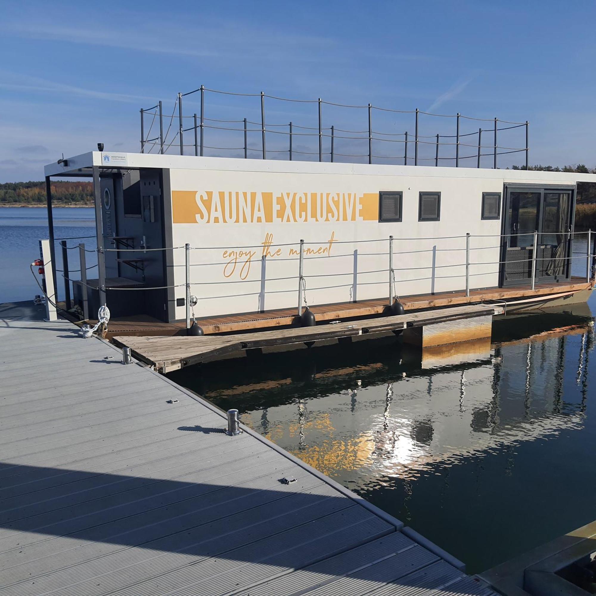 Schwimmendes Ferienhaus Sky Elsterheide Ngoại thất bức ảnh